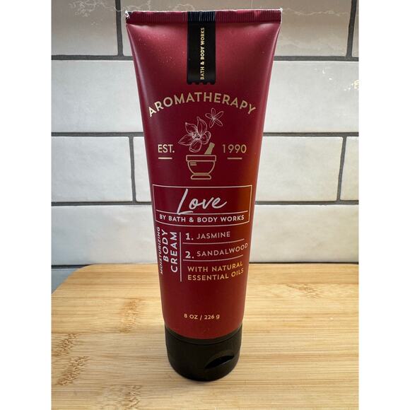 Bath & Body Works Aromatherapy LOVE Jasmine Sandalwood Body Cream 8 oz - Picture 1 of 2